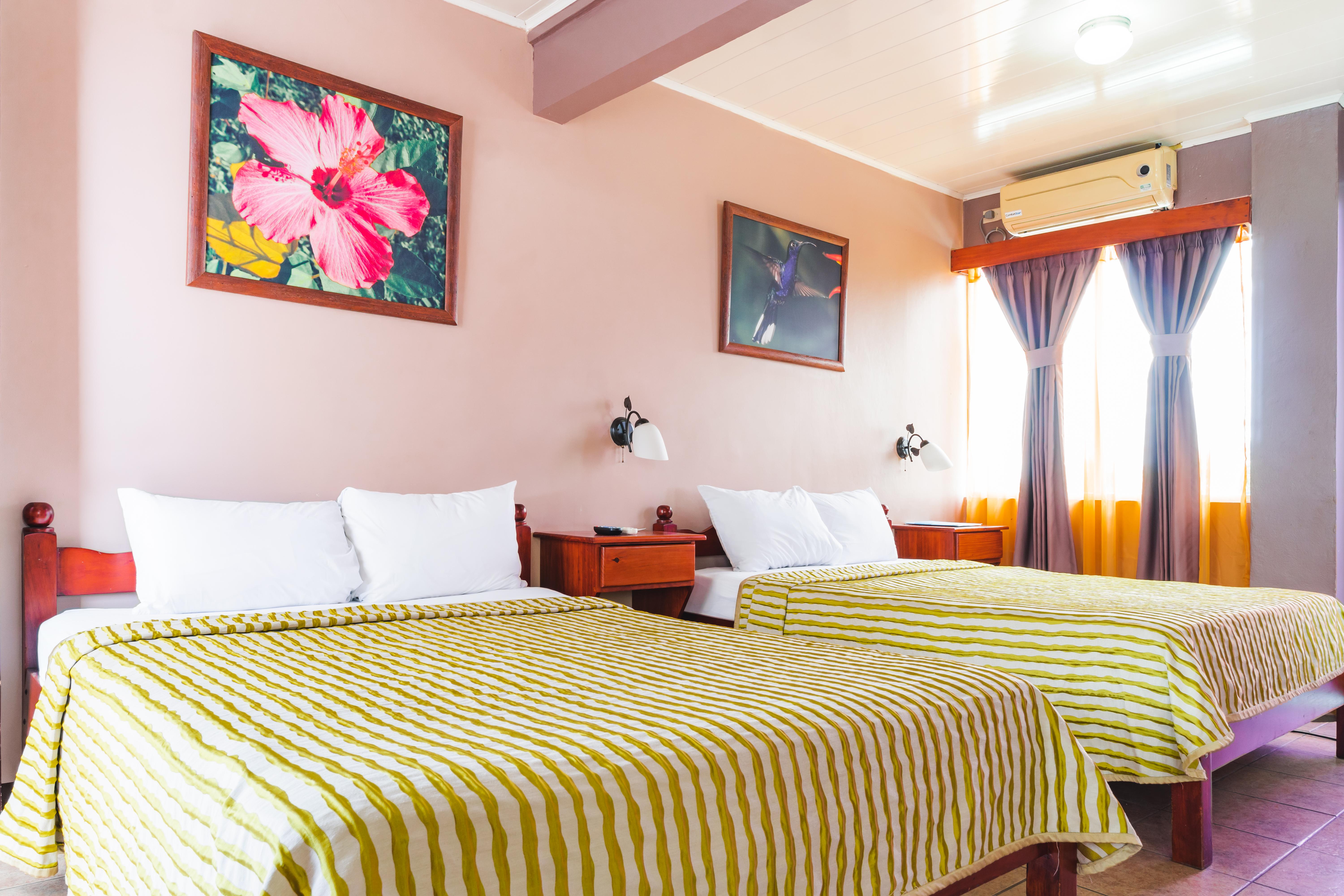 Hotel Las Colinas La Fortuna Kültér fotó