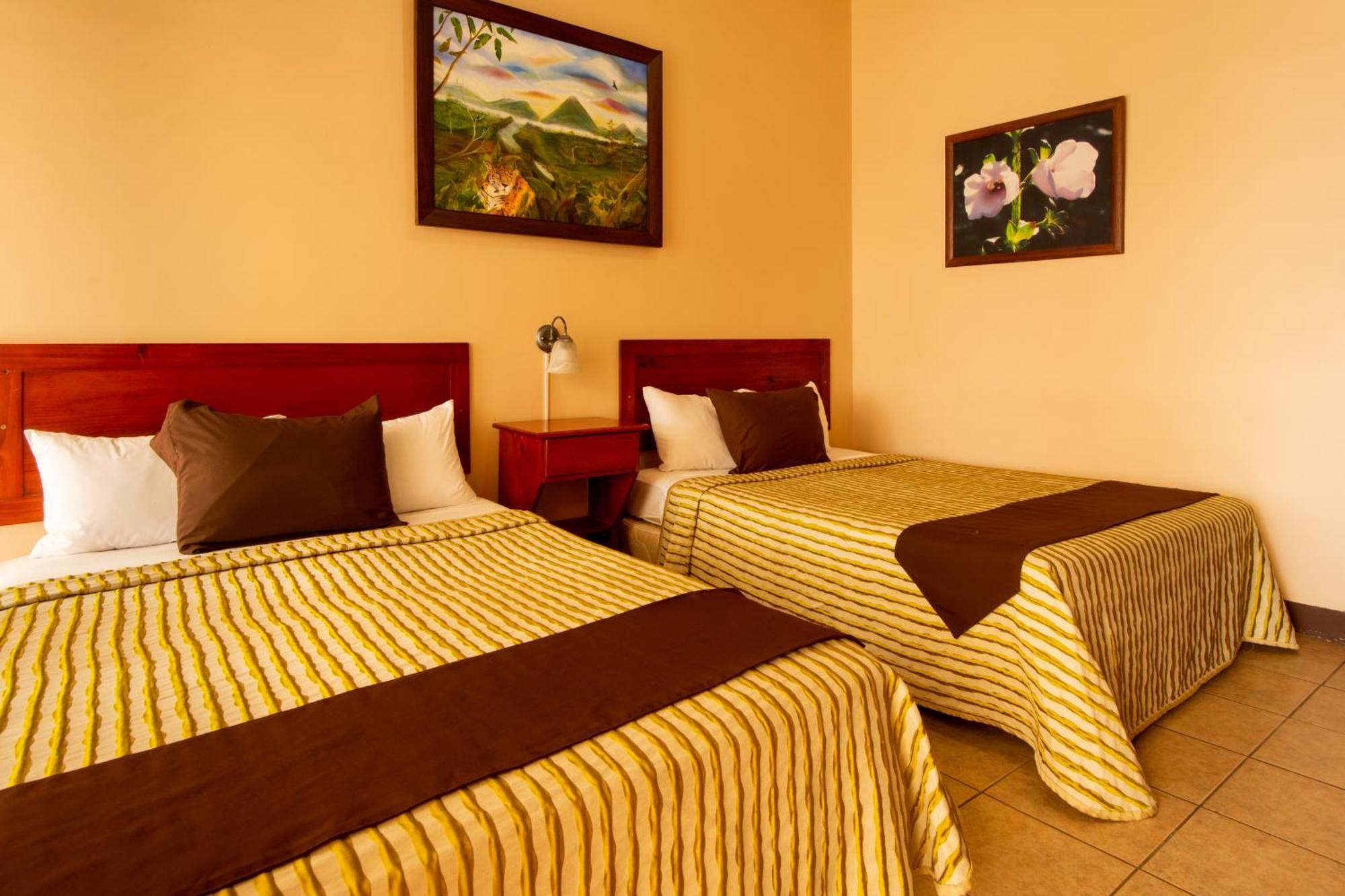Hotel Las Colinas La Fortuna Kültér fotó