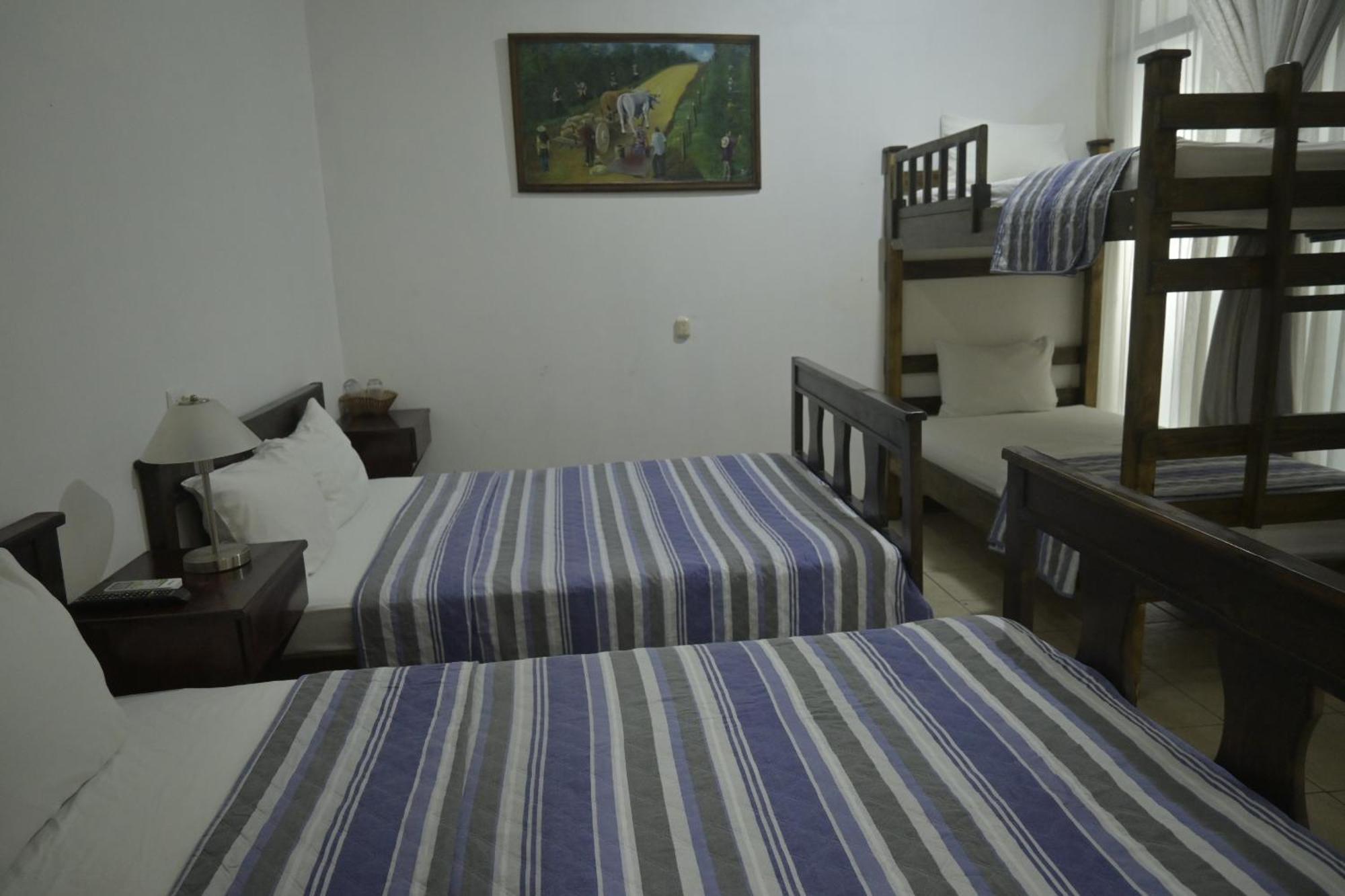 Hotel Las Colinas La Fortuna Kültér fotó