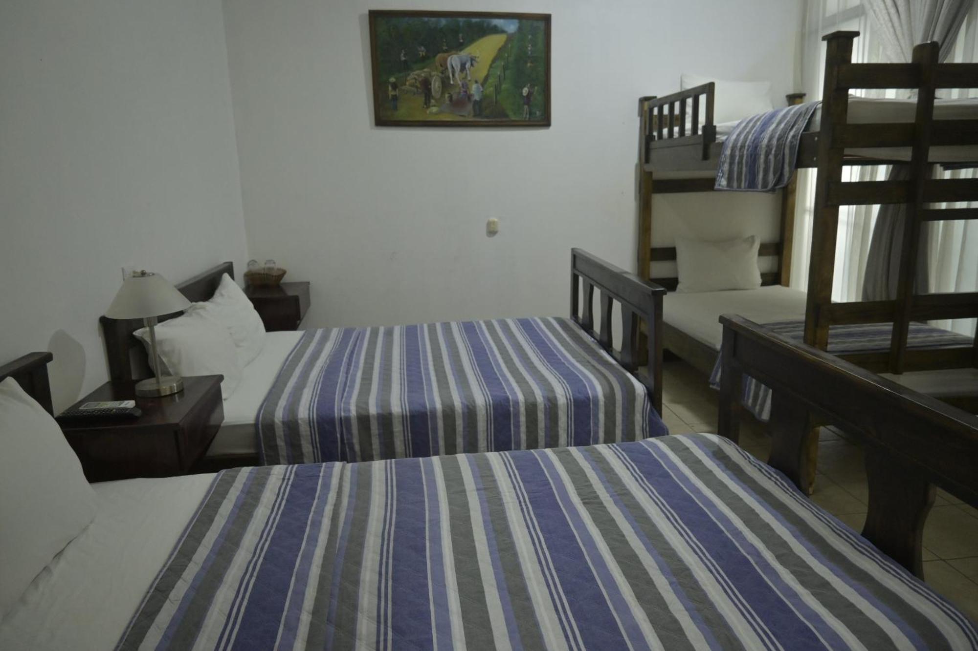 Hotel Las Colinas La Fortuna Kültér fotó