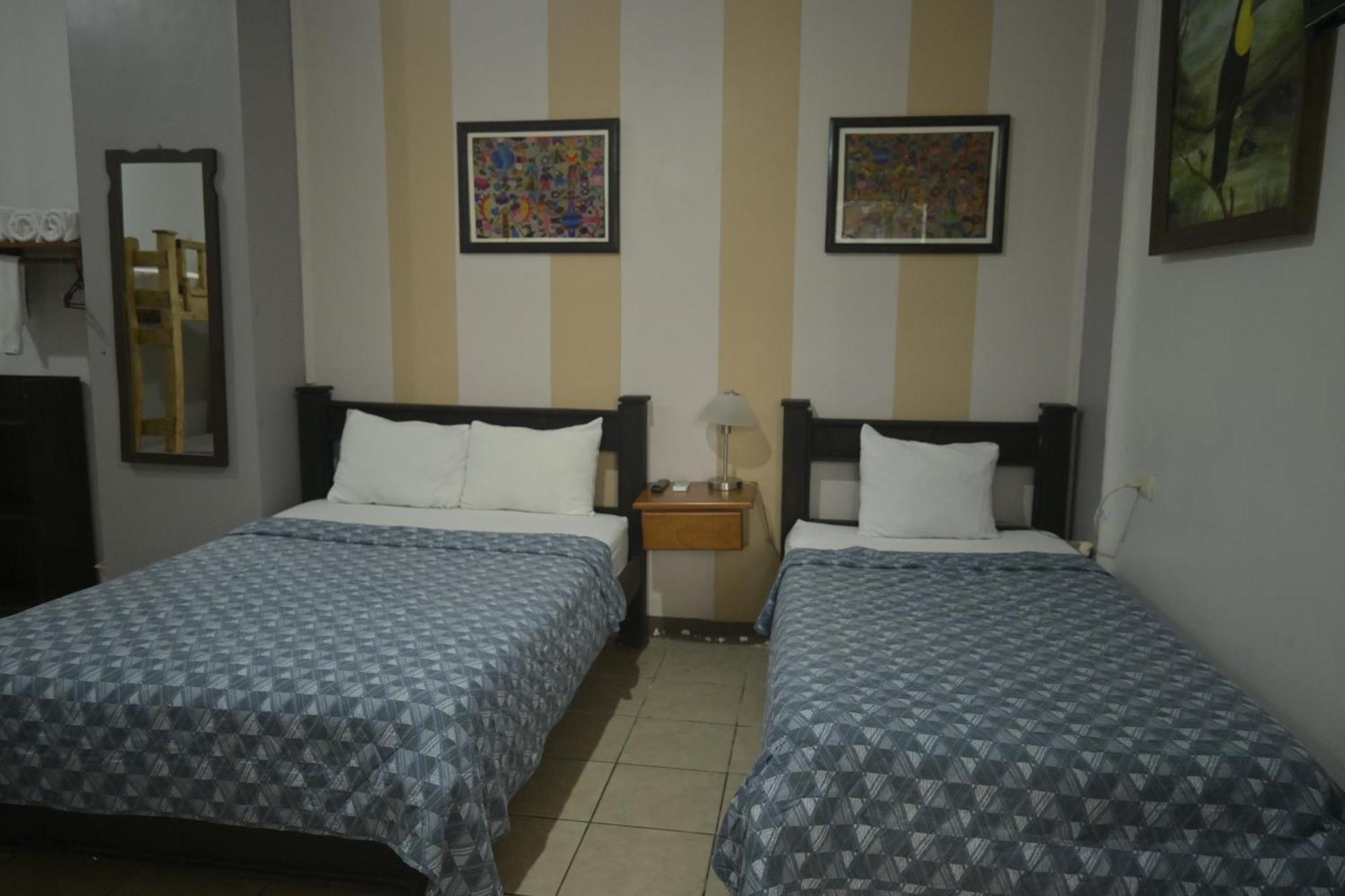 Hotel Las Colinas La Fortuna Kültér fotó