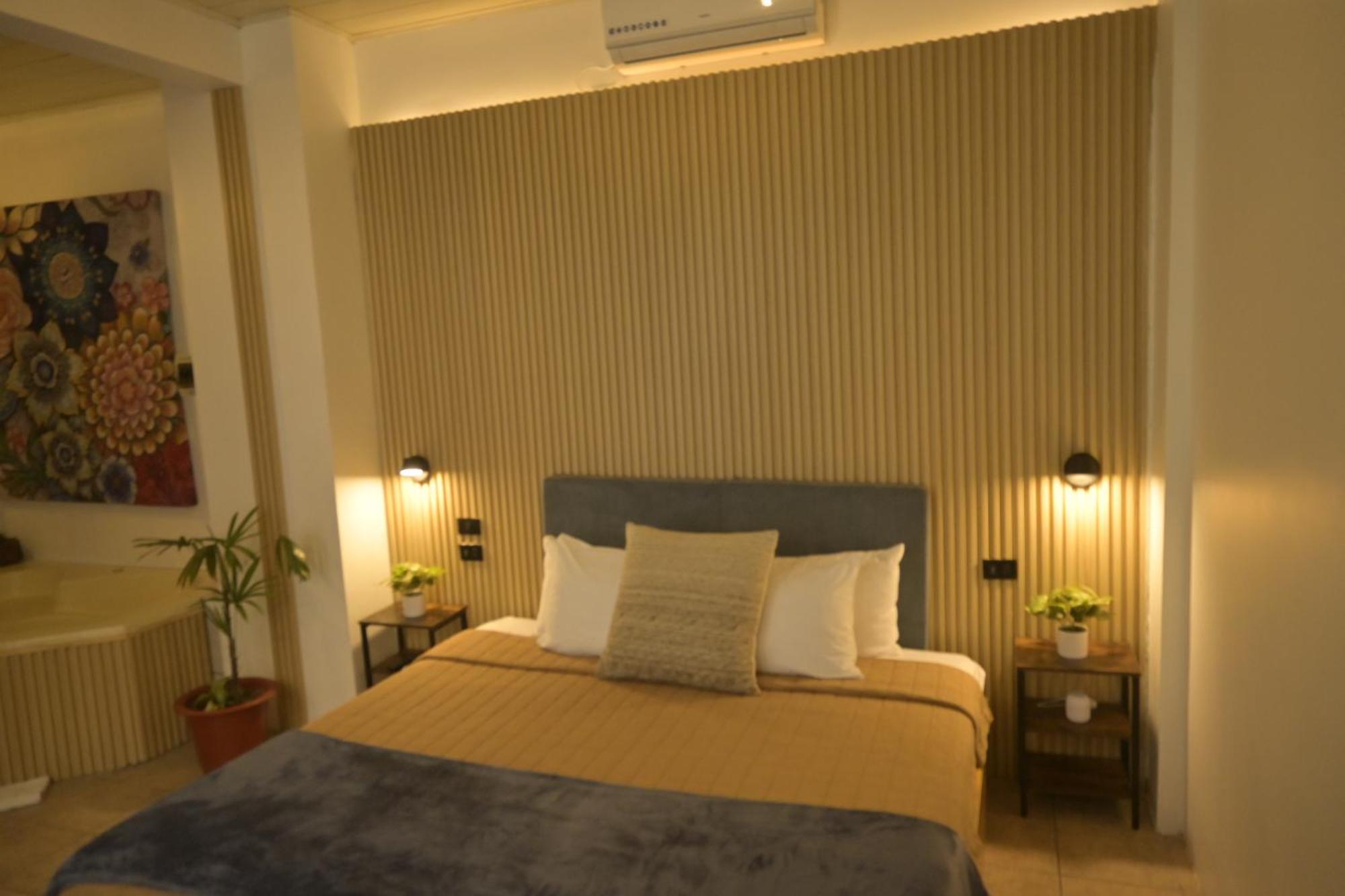 Hotel Las Colinas La Fortuna Kültér fotó
