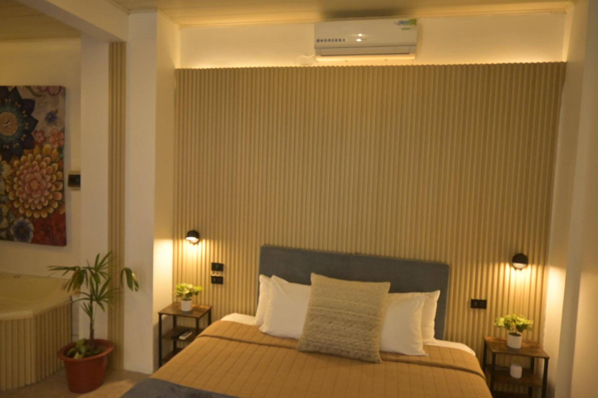 Hotel Las Colinas La Fortuna Kültér fotó